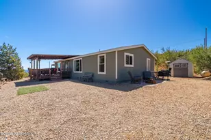 9450 E Chestnut Hill Ave, Dewey-Humboldt, AZ 86327 - Photo 1