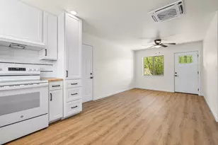 18290 S Niblick Dr, Peeples Valley, AZ 86332 - Photo 17