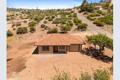 18290 S Niblick Drive, Peeples Valley, AZ 86332 - Photo 7