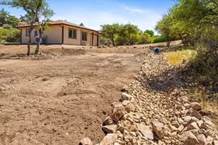 18290 S Niblick Dr, Peeples Valley, AZ 86332 - Photo 1