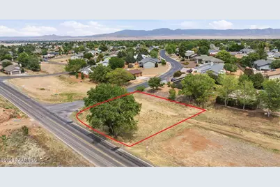 4251 N Agua Fria Drive, Prescott Valley, AZ 86314 - Photo 17