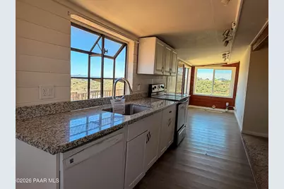 9275 E Chestnut Hill Avenue, Dewey-Humboldt, AZ 86327 - Photo 15