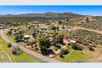 18246 S Henry Coe Road, Peeples Valley, AZ 86332 - Photo 17