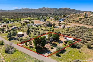 18246 S Henry Coe Rd, Peeples Valley, AZ 86332 - Photo 17