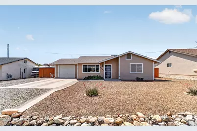 8383 E Stevens Drive, Prescott Valley, AZ 86314 - Photo 3