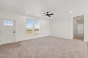 12521 N Permian Way, Prescott Valley, AZ 86315 - Photo 9