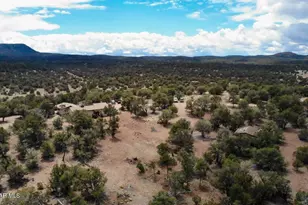 55409 N Madre Circle, Seligman, AZ 86337 - Photo 27
