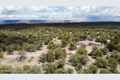 55409 N Madre Circle, Seligman, AZ 86337 - Photo 23