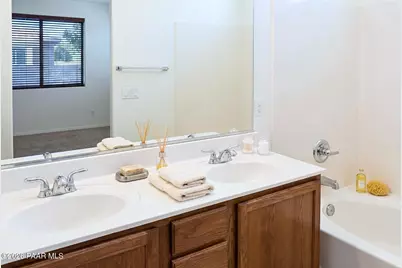 5290 N Willoughby Drive, Prescott Valley, AZ 86314 - Photo 11