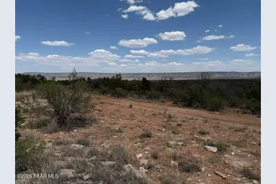 3883 N Shadow Mountain Parkway, Seligman, AZ 86337 - Photo 3