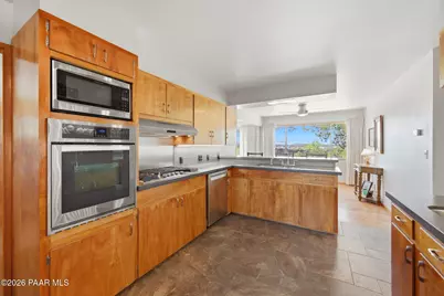 805 Crest Drive, Prescott, AZ 86303 - Photo 11