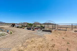 11065 N Seneca Point Ln, Prescott Valley, AZ 86315 - Photo 3