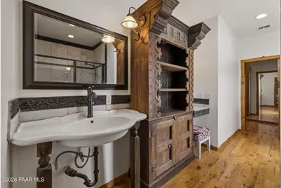 17495 W Ravens Nook, Peeples Valley, AZ 86332 - Photo 25