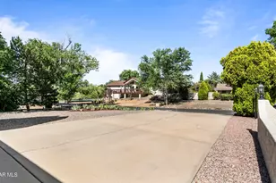 666 N Hopi Trail, Dewey-Humboldt, AZ 86327 - Photo 43
