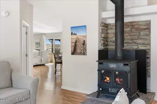 10350 N Hawthorne Ln, Prescott Valley, AZ 86314 - Photo 11