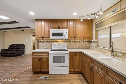 17441 E Bob White Road, Mayer, AZ 86333 - Photo 13
