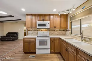 17441 E Bob White Rd, Mayer, AZ 86333 - Photo 13