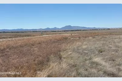 10090 E Silent River Road, Prescott Valley, AZ 86315 - Photo 5