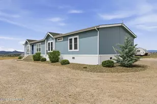 26600 N Bull Snake Rd, Paulden, AZ 86334 - Photo 3