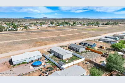 24460 N Marblehead Avenue, Paulden, AZ 86334 - Photo 27