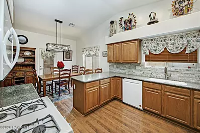 7915 N Sunset Ridge, Prescott Valley, AZ 86315 - Photo 9