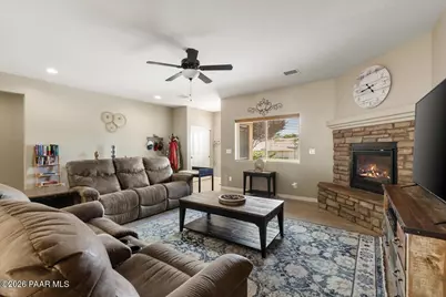 9375 E Serpentine Lane, Prescott Valley, AZ 86314 - Photo 13