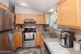 16808 W West Way, Yarnell, AZ 85362 - Photo 19