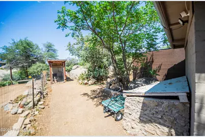 16808 W West Way, Yarnell, AZ 85362 - Photo 39