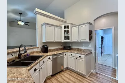 6622 E Farmstead Road, Prescott Valley, AZ 86314 - Photo 15