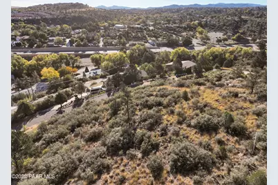 2870 Lake View Lane, Prescott, AZ 86305 - Photo 11