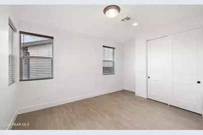 7615 E Louie Lane, Prescott Valley, AZ 86315 - Photo 17