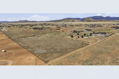 9410 E Slash Arrow Drive, Prescott Valley, AZ 86315 - Photo 3