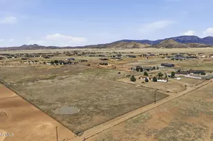 9410 E Slash Arrow Dr, Prescott Valley, AZ 86315 - Photo 3