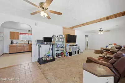 9410 E Slash Arrow Drive, Prescott Valley, AZ 86315 - Photo 13