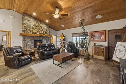 15724 E Bonanza Trail, Dewey-Humboldt, AZ 86327 - Photo 3