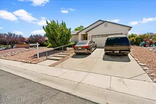 7371 N Summit View Dr, Prescott Valley, AZ 86315 - Photo 1
