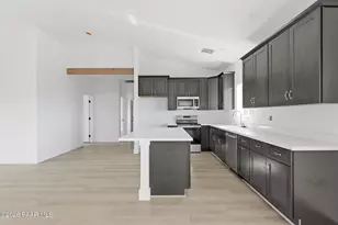 2929 S Rancho Pl, Dewey-Humboldt, AZ 86329 - Photo 11