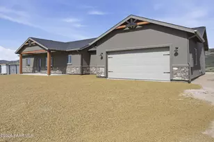 2929 S Rancho Pl, Dewey-Humboldt, AZ 86329 - Photo 3