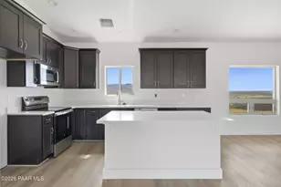 2929 S Rancho Pl, Dewey-Humboldt, AZ 86329 - Photo 13