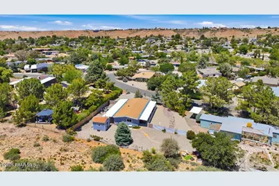 10389 E Brangus Lane, Dewey-Humboldt, AZ 86327 - Photo 27