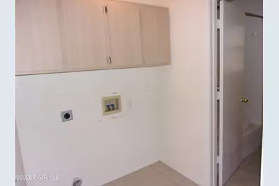 9641 E Lakeshore Drive #3, Prescott Valley, AZ 86314 - Photo 5