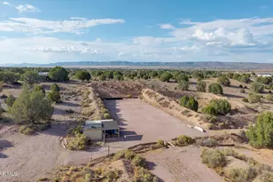 2450 W Gunsite Rd, Paulden, AZ 86334 - Photo 47