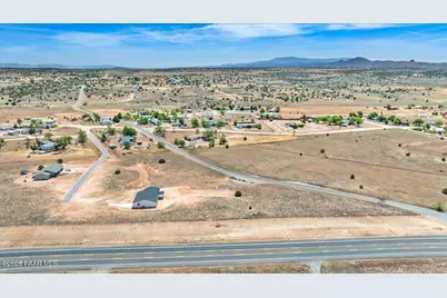 455 E Ocotillo Lane, Paulden, AZ 86334 - Photo 35
