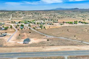 455 E Ocotillo Ln, Paulden, AZ 86334 - Photo 35
