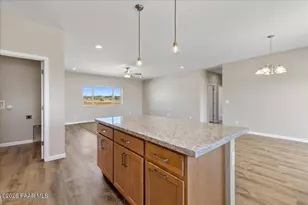 455 E Ocotillo Ln, Paulden, AZ 86334 - Photo 17