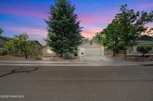 1499 Magnolia Ln, Prescott, AZ 86301 - Photo 1