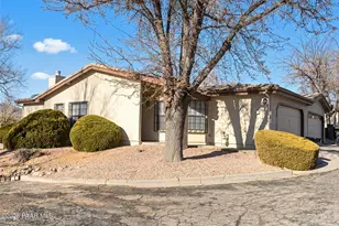 908 N Rolling Green Rd, Dewey-Humboldt, AZ 86327 - Photo 1