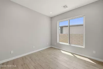 5158 N Jeffers Avenue, Prescott Valley, AZ 86314 - Photo 7