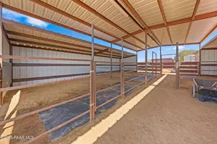 610 W Valleri Ann Rd, Paulden, AZ 86334 - Photo 59