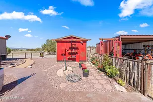 610 W Valleri Ann Rd, Paulden, AZ 86334 - Photo 39